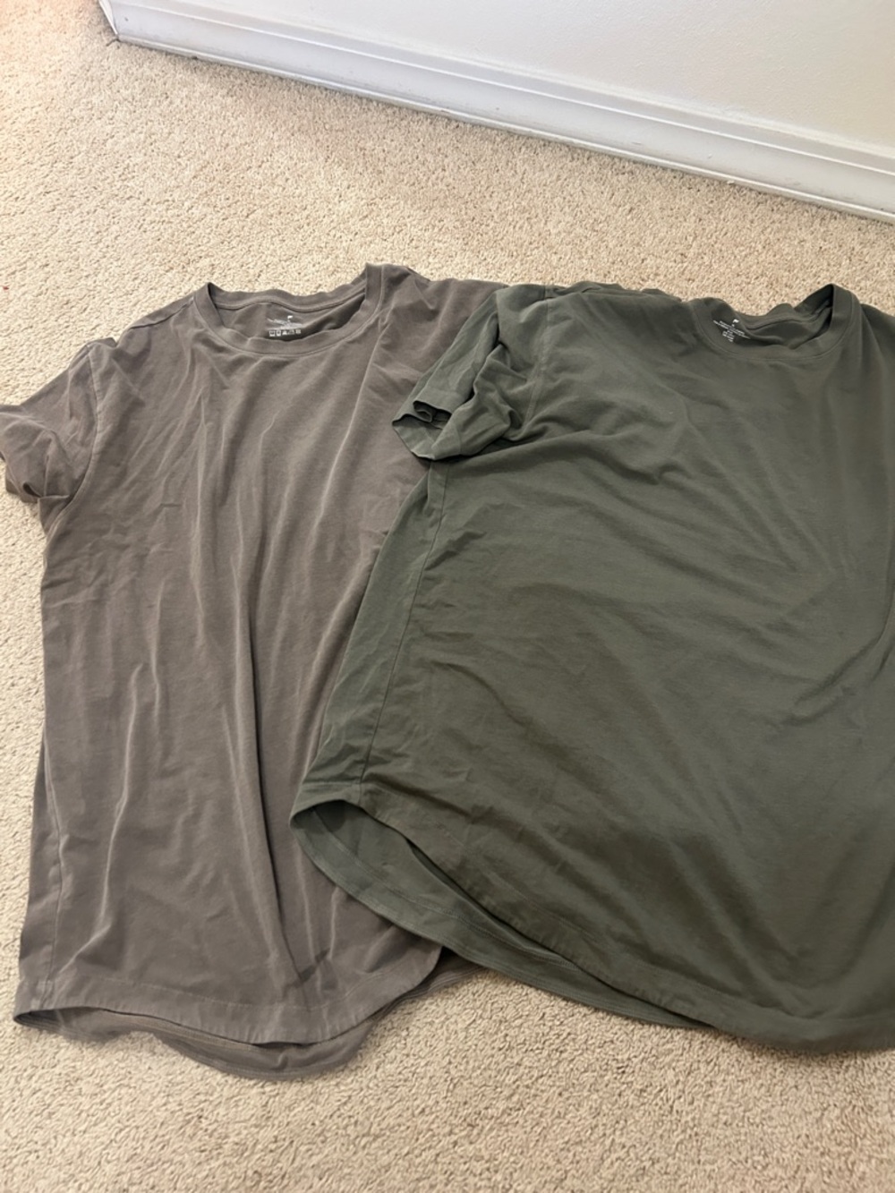 Fabletics Classic Crewneck T-Shirt - Olive Green & Taupe
